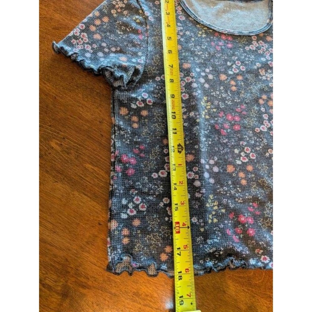 American Eagle Womens Y2K Style Floral Baby Tee Sz M Ribbed Crop - Picture 8 of 8
